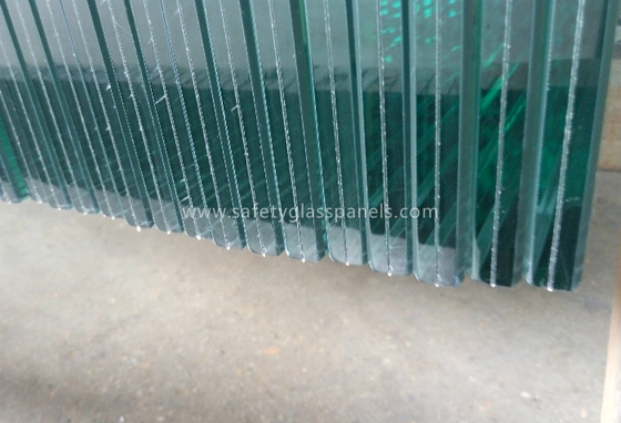 Clear Laminated Safety Glass Railing With Polished Edge , High Impact-Resistant