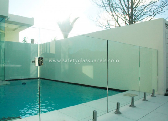 Frameless Glass Railing Balustrade Pool Fence Outdoor Swimming Pool Glass Fencing