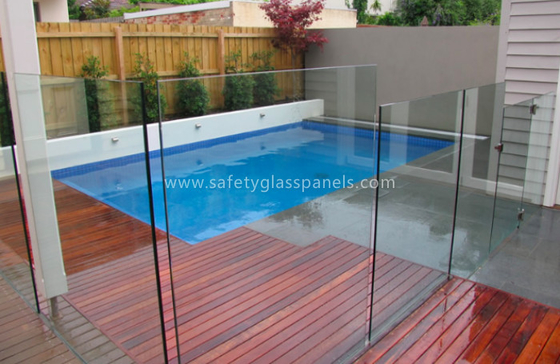 15mm Curved Toughened Glass Pool Fencing , Safety Decorative Pool Fencing
