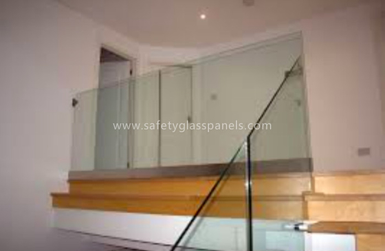 Modern Exterior Toughened Glass Balustrade Panels , Building Glass Guardrail