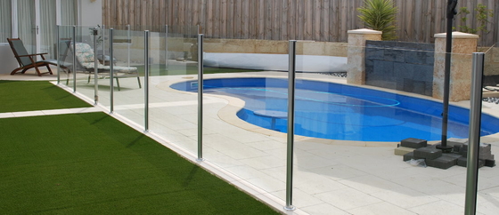 Crystal B Outdoor Swimming Pool Fence 15.2 Laminated Glass FOR Green House